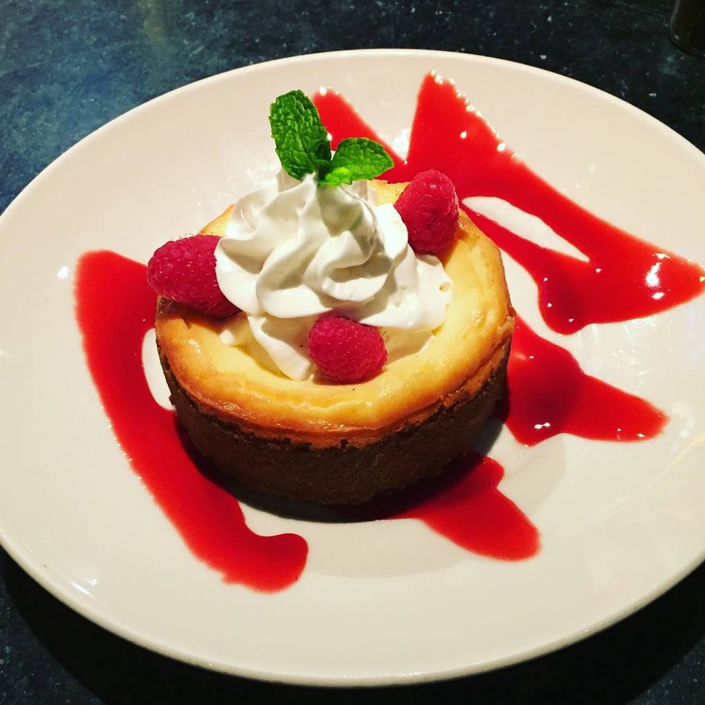 WR American Restaurant and Catering | restaurant | 2785 Lakeshore Dr, Corona, CA 92883, USA | 9516674203 OR +1 951-667-4203