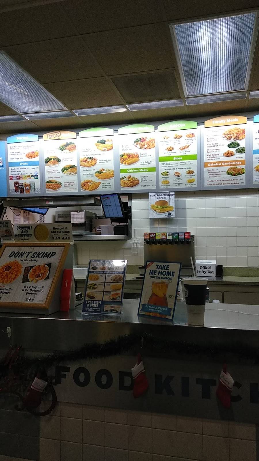 Captain Ds | restaurant | 437 N Green St, Henderson, KY 42420, USA | 2708261929 OR +1 270-826-1929