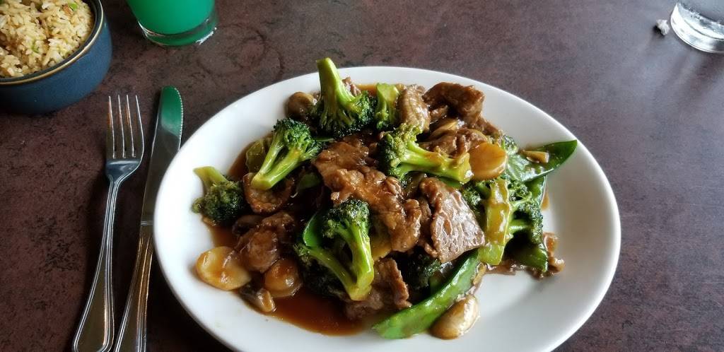 Imperial Wok Chinese Restaurant | restaurant | 33825 Aurora Rd, Solon, OH 44139, USA | 4402483833 OR +1 440-248-3833