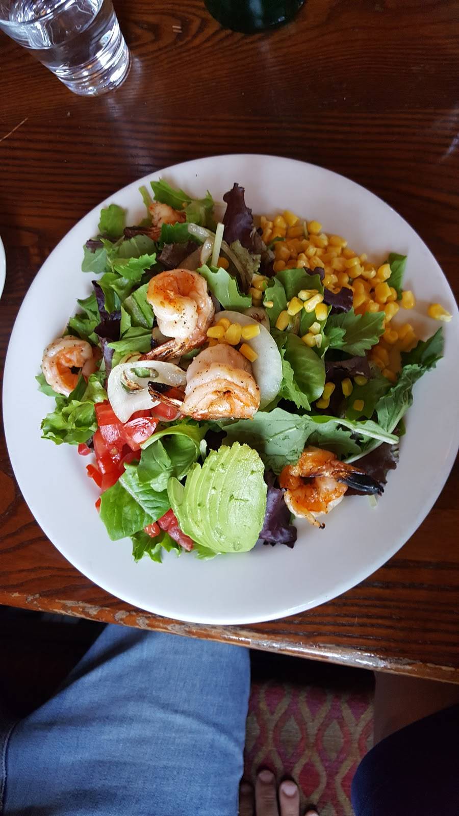 Finn McCools | restaurant | 2702 Main St, Santa Monica, CA 90405, USA | 3104521734 OR +1 310-452-1734