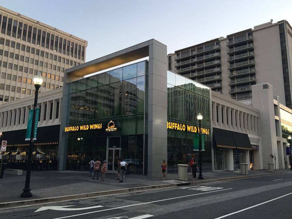 Buffalo Wild Wings | restaurant | 2450 Crystal Dr, Arlington, VA 22202, USA | 7034130160 OR +1 703-413-0160