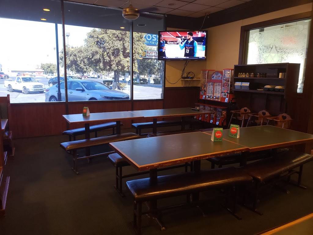 Rustys Pizza | restaurant | 5430 Olive Dr, Bakersfield, CA 93308, USA | 6618355555 OR +1 661-835-5555
