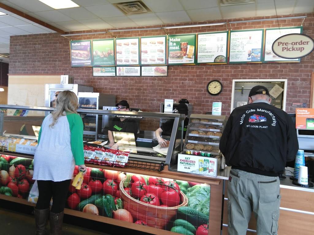 Subway | restaurant | 772 US-54 #1, Camdenton, MO 65020, USA | 5733461677 OR +1 573-346-1677
