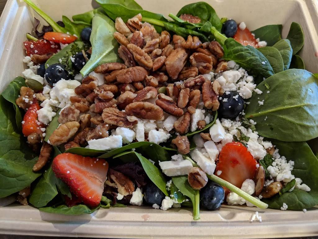 Fresh Hub Eatery | restaurant | 23 Stiles Rd, Salem, NH 03079, USA | 6034585775 OR +1 603-458-5775