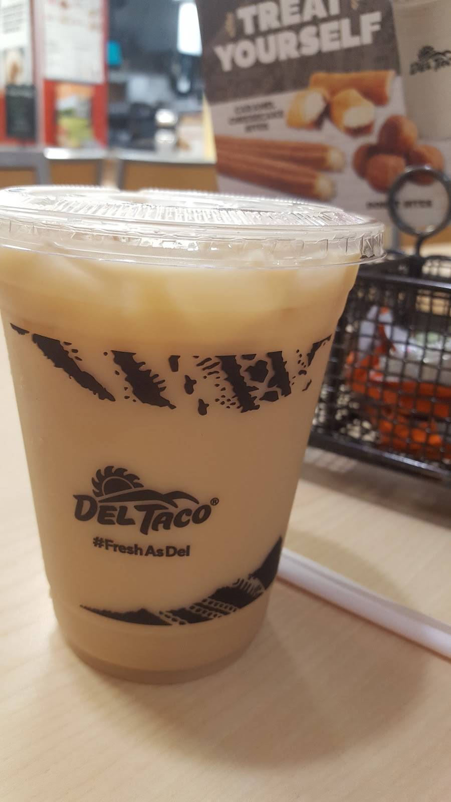 Del Taco | meal takeaway | 2112 SE Bristol St, Newport Beach, CA 92660, USA | 9498521180 OR +1 949-852-1180