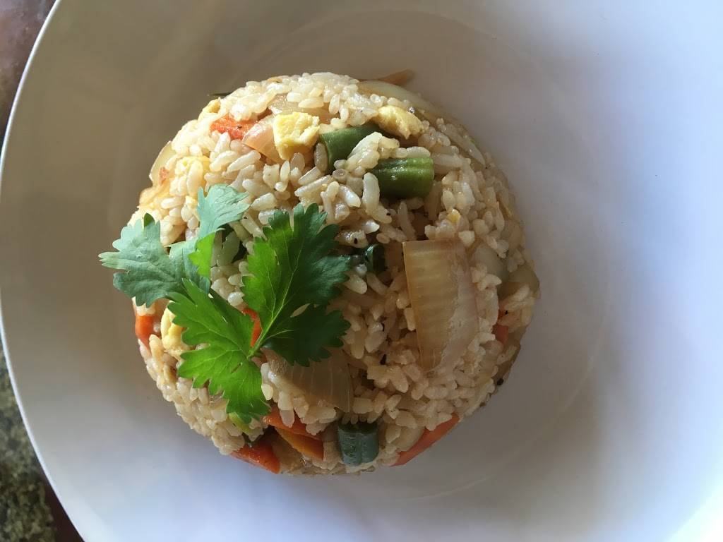 Poke + Roll 808 | restaurant | 129 Avenida Del Mar, San Clemente, CA 92672, USA | 9493663737 OR +1 949-366-3737