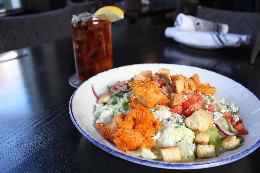 Tavern at the Point | restaurant | 401 Massachusetts Ave, Indianapolis, IN 46204, USA | 3177569609 OR +1 317-756-9609