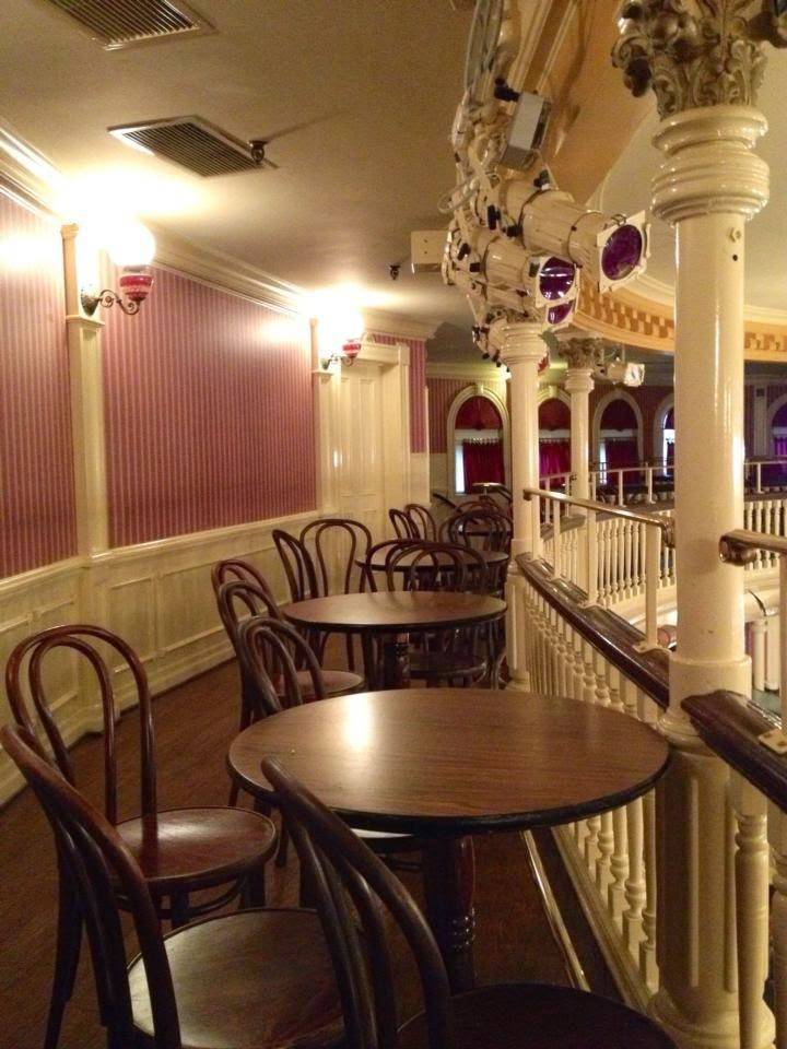 The Golden Horseshoe | restaurant | 1313 S Harbor Blvd, Anaheim, CA 92802, USA | 7147813463 OR +1 714-781-3463