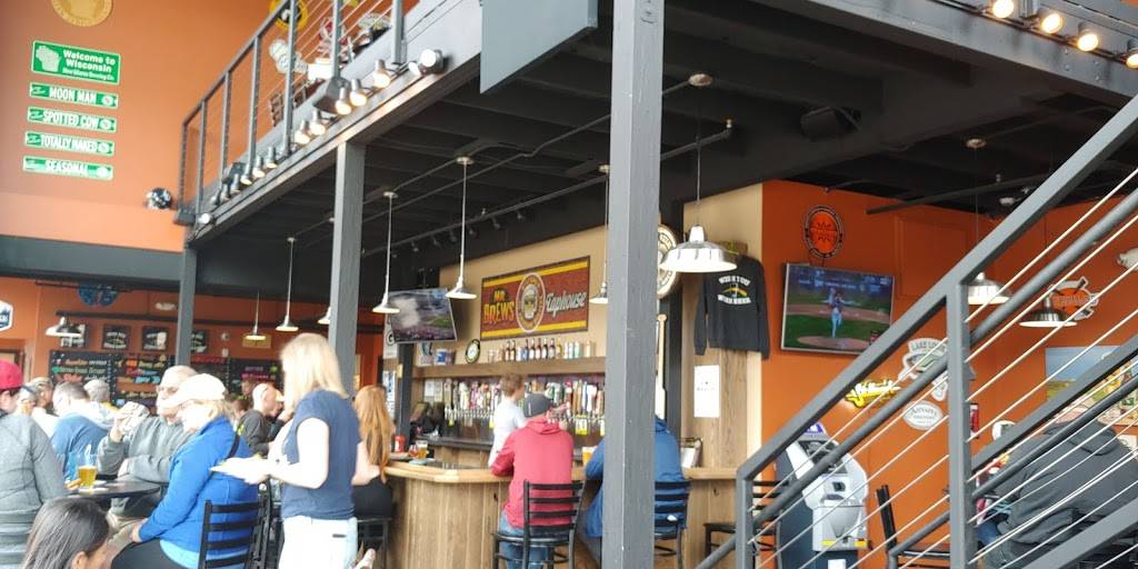 Mr Brews Taphouse | restaurant | 201 S Riverheath Way Suite 1100, Appleton, WI 54915, USA | 9208153516 OR +1 920-815-3516