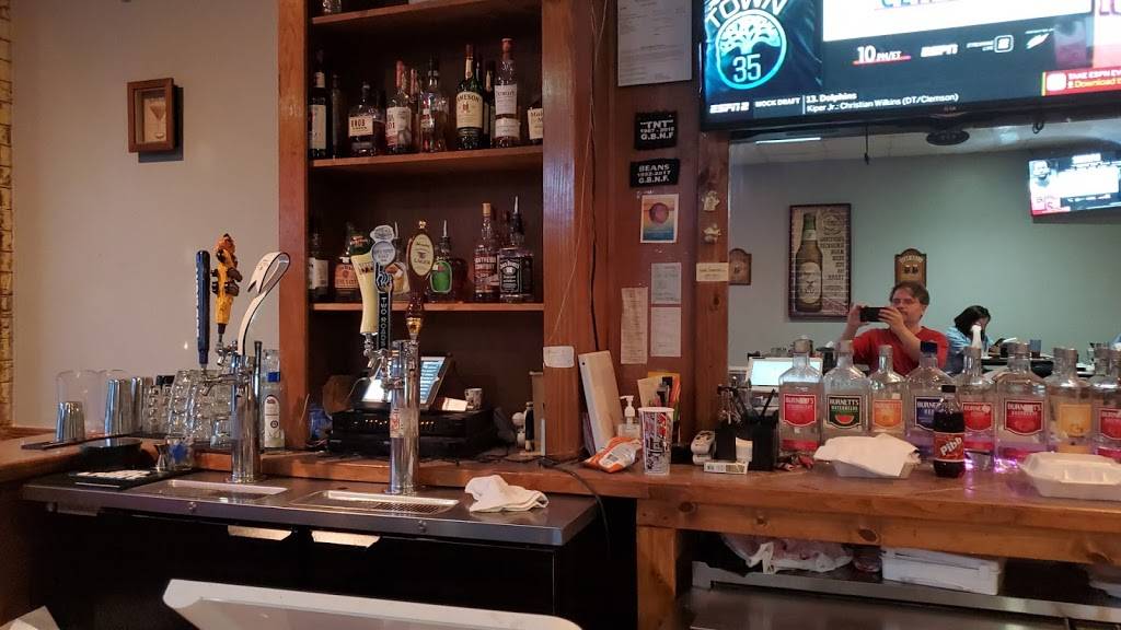 Franks Pizza | restaurant | 13914 US-29, Chatham, VA 24531, USA | 4344320971 OR +1 434-432-0971