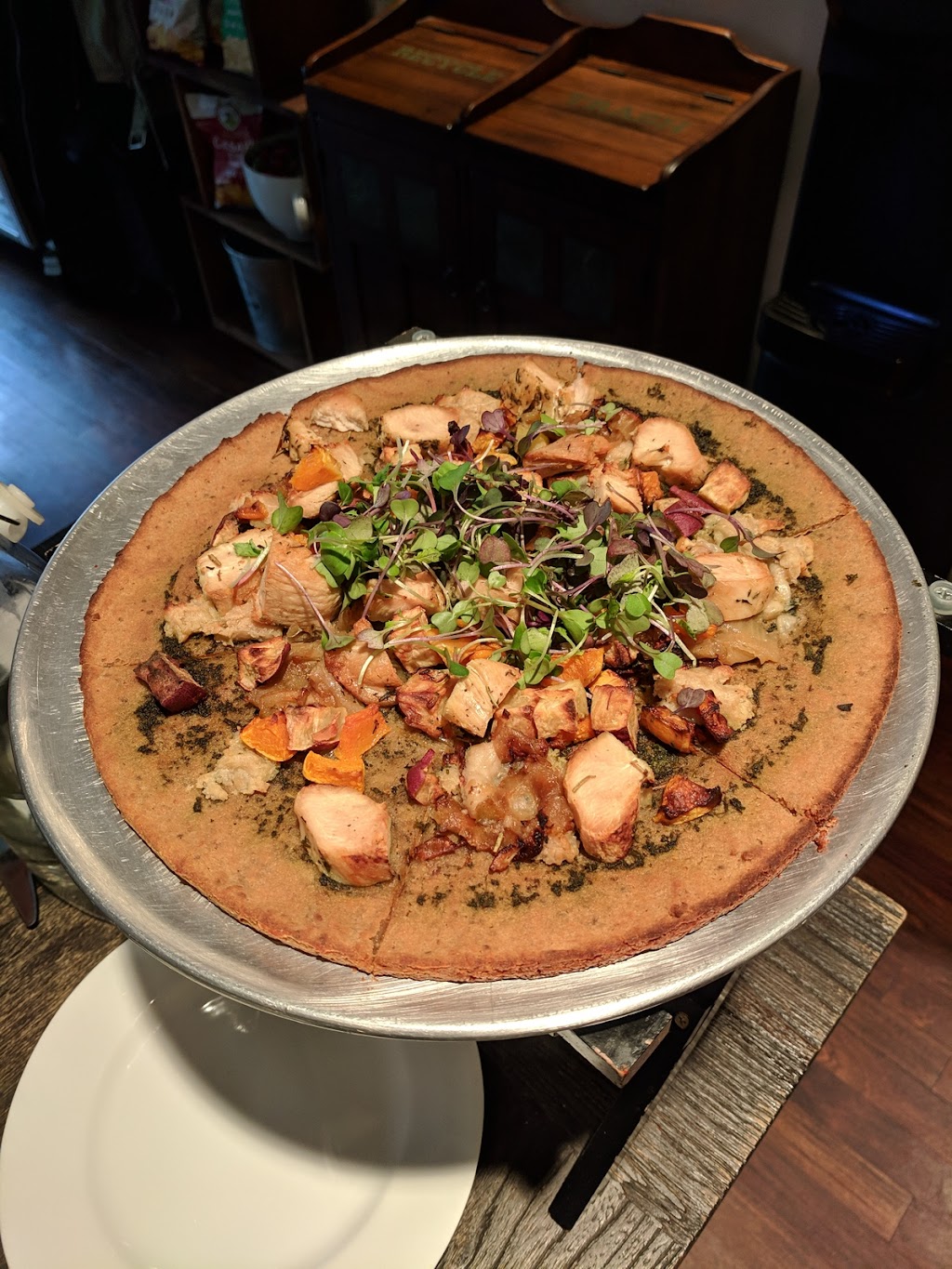 Newbrook Kitchen | restaurant | 106 Elm St, Cheshire, CT 06410, USA | 2038587531 OR +1 203-858-7531