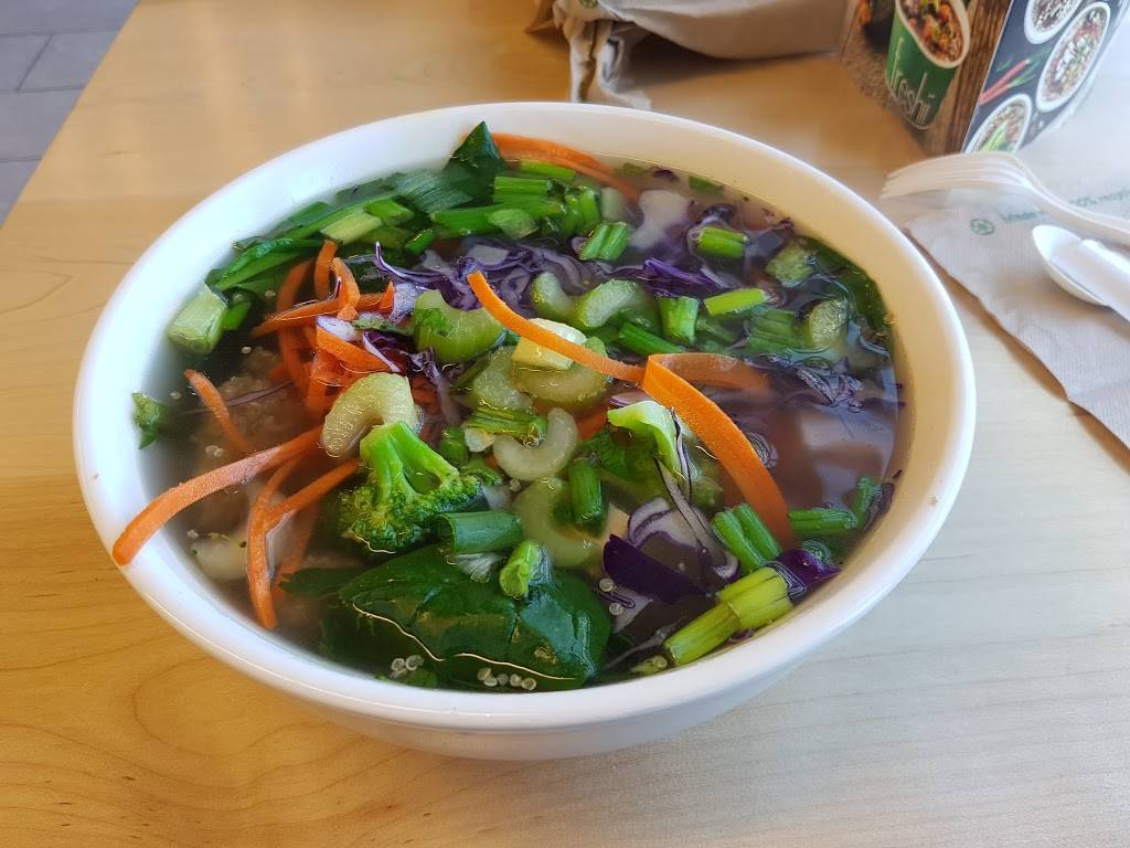 Freshii | meal takeaway | 511 Maple Grove Dr, Oakville, ON L6J 6X8, Canada | 9058440301 OR +1 905-844-0301