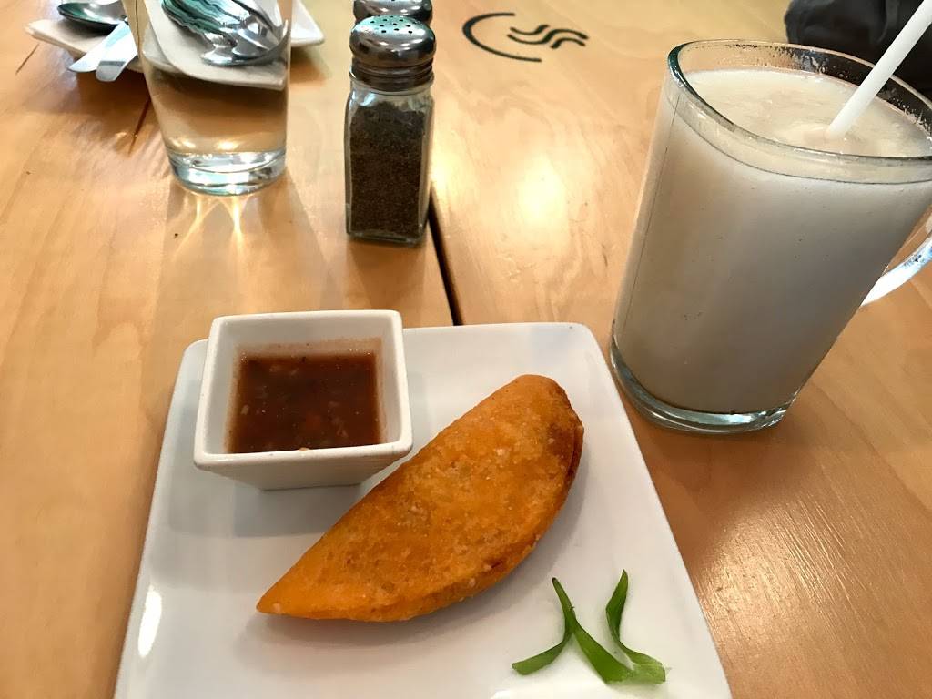 Ajiaco Colombian Bistro | restaurant | 3216 Silver Ave SE, Albuquerque, NM 87108, USA | 5052662305 OR +1 505-266-2305