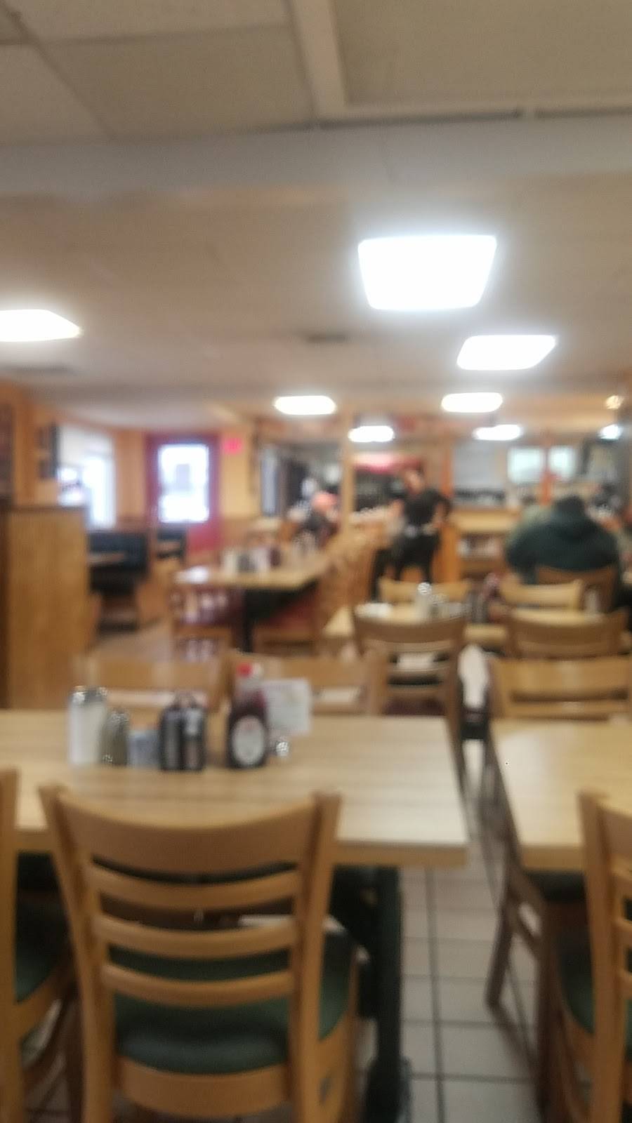 Graces Restaurant | restaurant | 1678 Meriden-Waterbury Turnpike, Milldale, CT 06467, USA | 8606285540 OR +1 860-628-5540