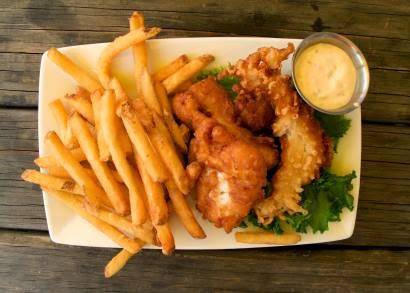 Yardarm Restaurant | restaurant | 48 S Orleans Rd, Orleans, MA 02653, USA | 5082554840 OR +1 508-255-4840