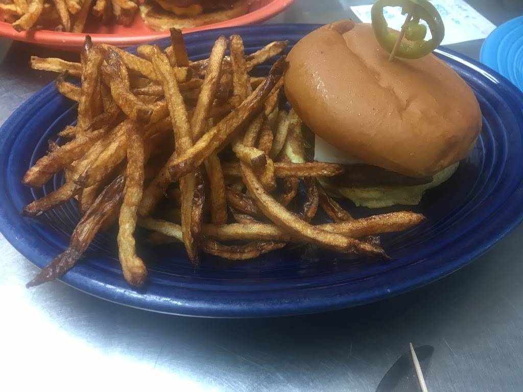 Bergholz Diner LLC. | restaurant | 270 2nd St, Bergholz, OH 43908, USA | 7407682610 OR +1 740-768-2610