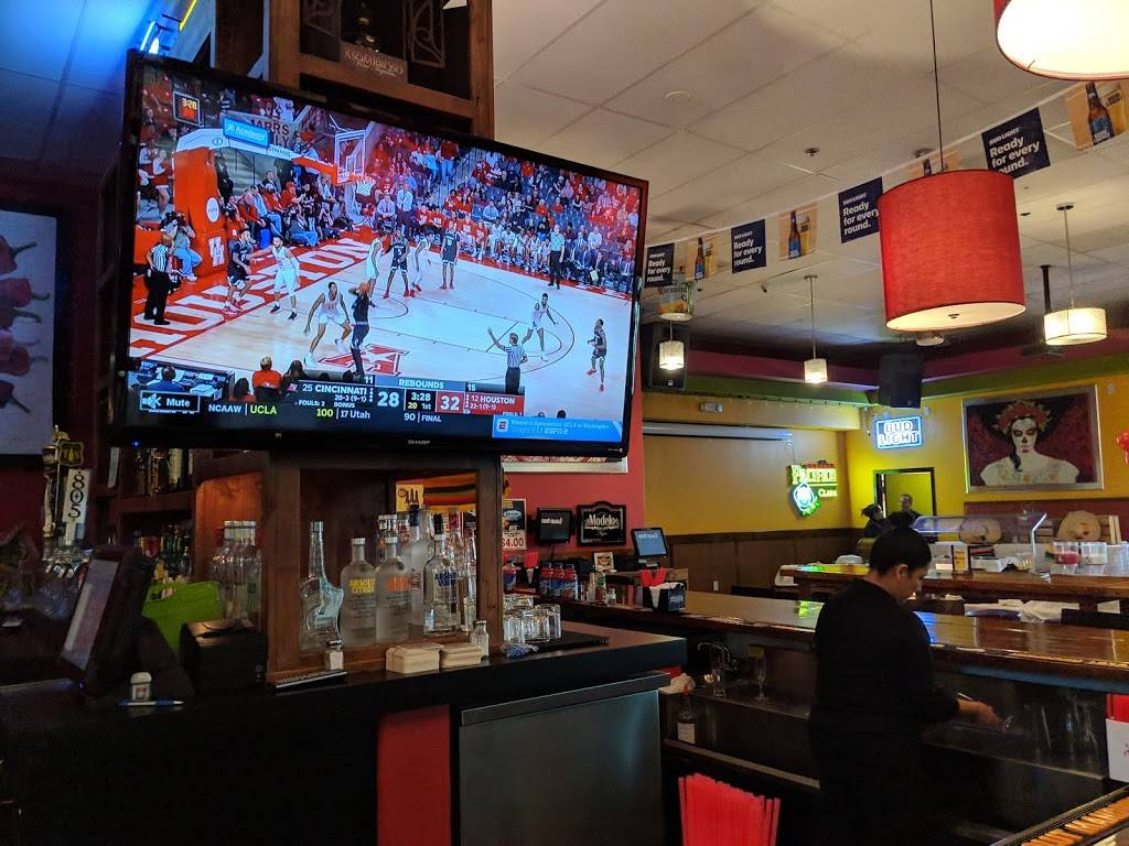 Que Pasa Mexican Cafe | restaurant | 1675 W Lacey Blvd, Hanford, CA 93230, USA | 5595840444 OR +1 559-584-0444