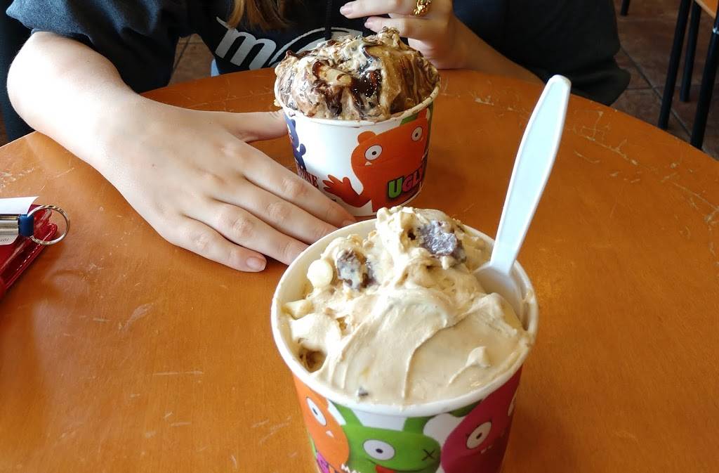 Cold Stone Creamery | bakery | 4540 W Main St, Kalamazoo, MI 49006, USA | 2693430940 OR +1 269-343-0940