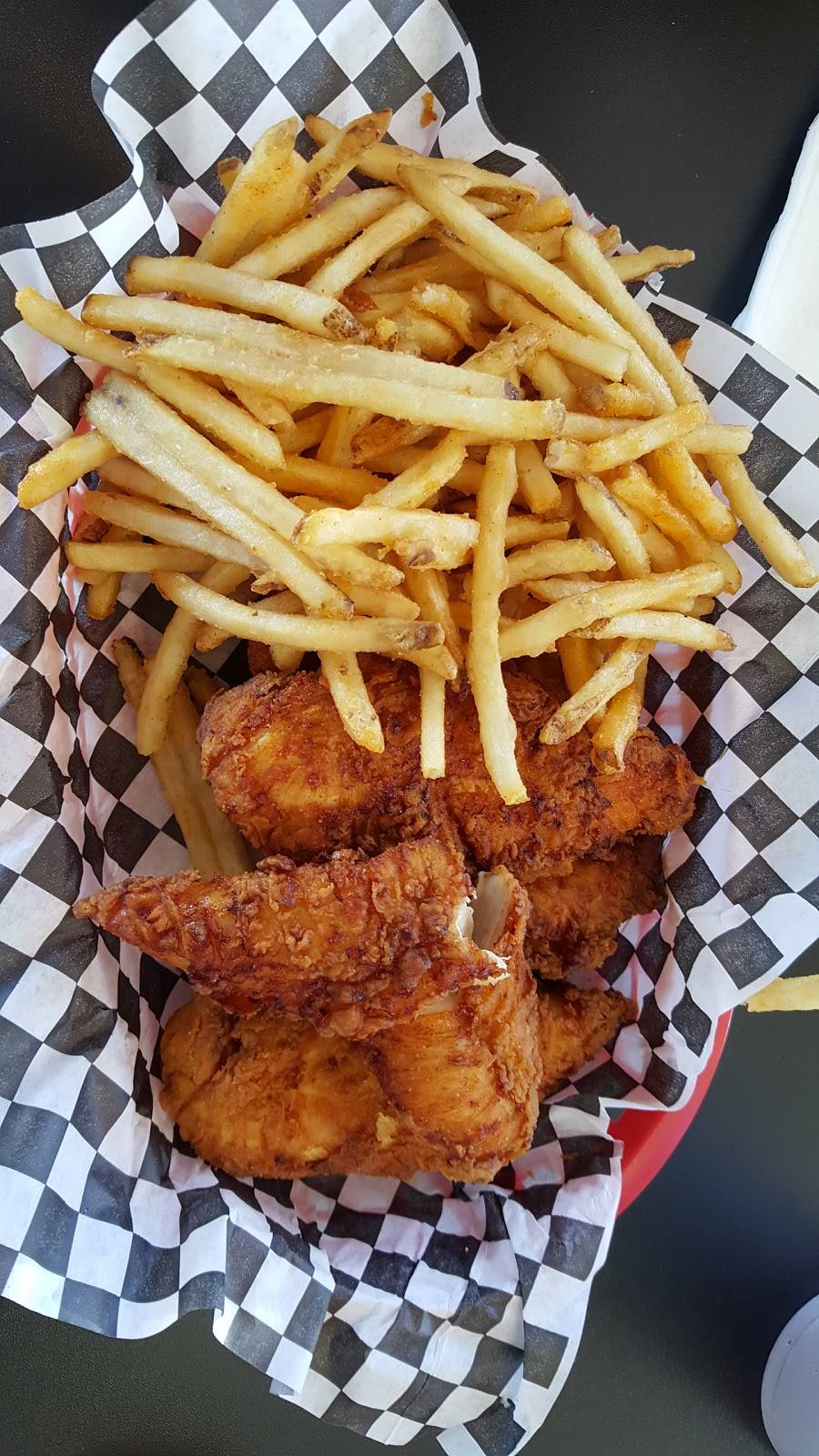 The Chicken Shack | restaurant | 913 W Lacey Blvd, Hanford, CA 93230, USA | 5595899511 OR +1 559-589-9511
