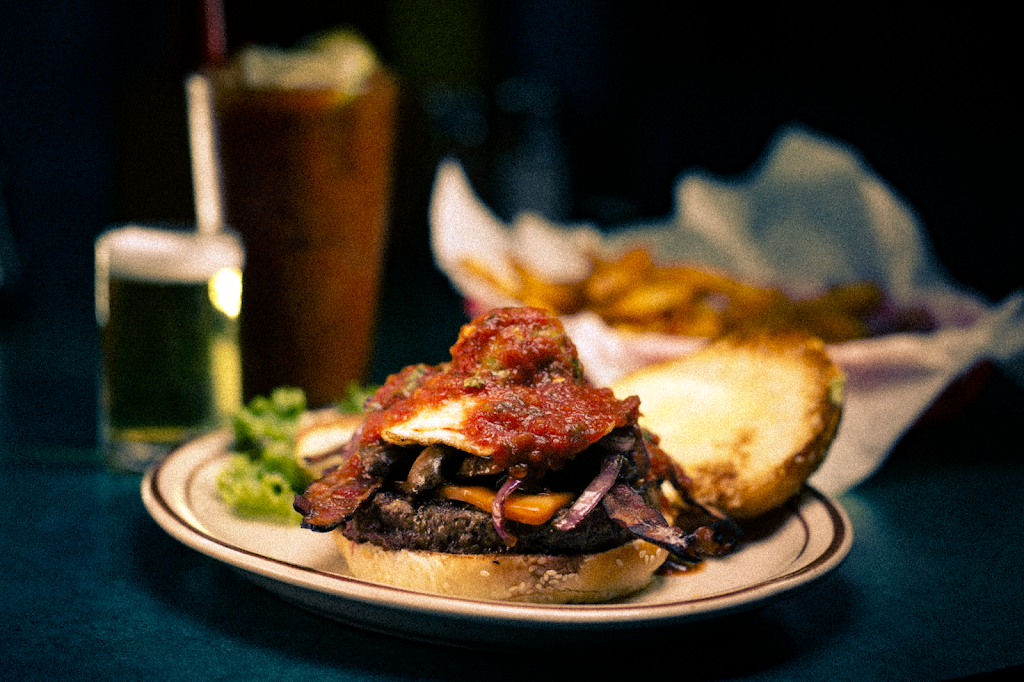 Cherry Cricket - Cherry Creek | restaurant | 2641 E 2nd Ave, Denver, CO 80206, USA | 3033227666 OR +1 303-322-7666