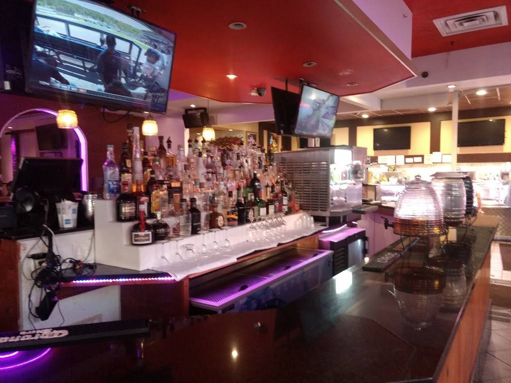 Alberts Mofongo | restaurant | 4762 Broadway, New York, NY 10034, USA | 2125693441 OR +1 212-569-3441