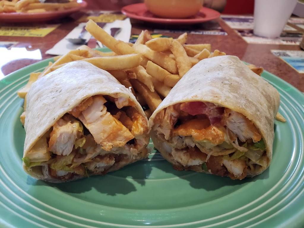 Spinnaker Cafe | restaurant | 3542 N Access Rd D, Englewood, FL 34224, USA | 9414752238 OR +1 941-475-2238