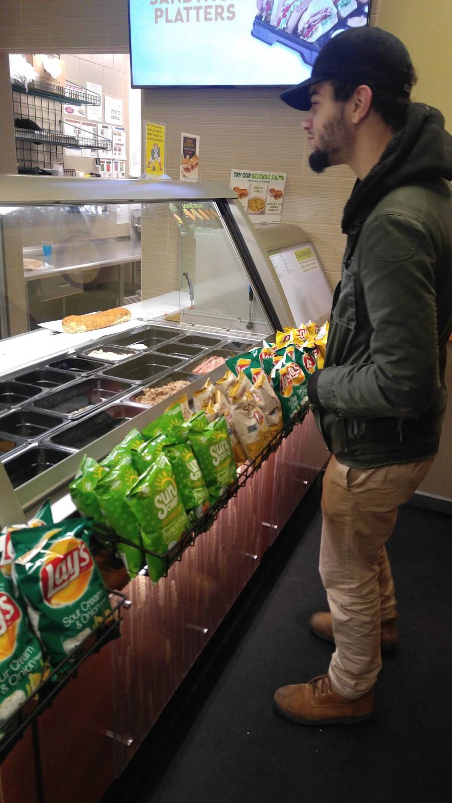 Subway | restaurant | 137 Turnpike St, North Andover, MA 01845, USA | 9782586730 OR +1 978-258-6730