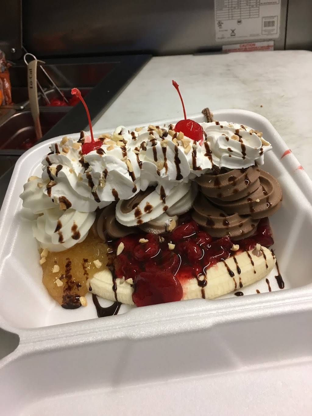 Hulas | restaurant | 2050, 2261 Jackson Ave, Escalon, CA 95320, USA | 2098387775 OR +1 209-838-7775