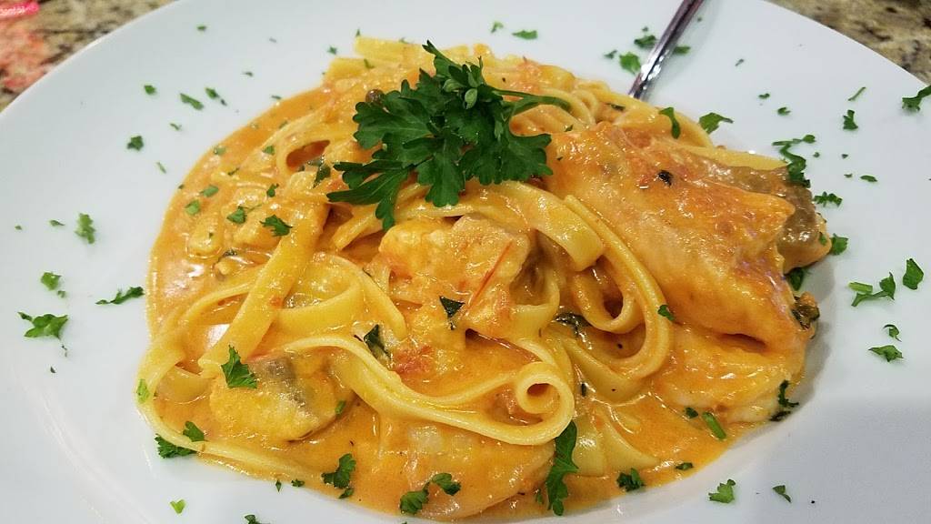 Luigis HB Restaurant | restaurant | 8112 221 Main St B, Huntington Beach, CA 92648, USA | 7145362234 OR +1 714-536-2234