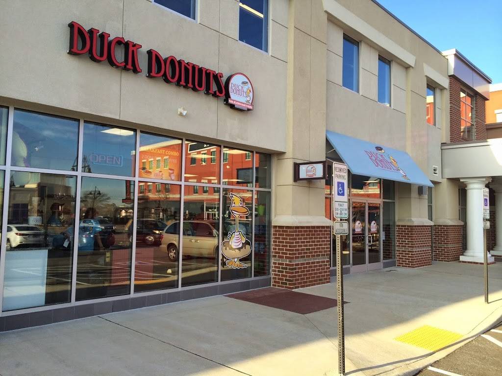 Duck Donuts Willow Lawn | bakery | 1601 Willow Lawn Dr #130, Richmond, VA 23230, USA | 8046731381 OR +1 804-673-1381