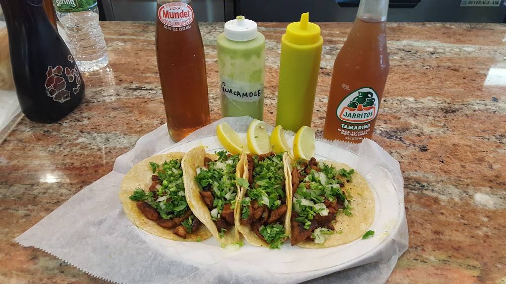 Jimbos Hamburger Palace | restaurant | 1977 Jerome Ave, Bronx, NY 10453, USA | 7185637187 OR +1 718-563-7187