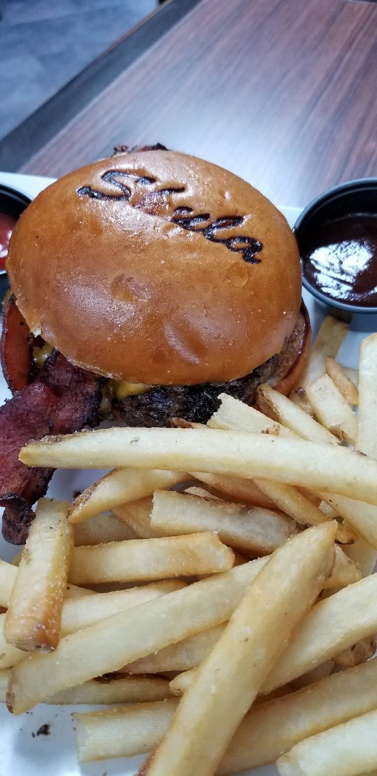 Shulas Bar & Grill | restaurant | Jacksonville International Airport (JAX), Concourse A, 2400 Yankee Clipper Dr, Jacksonville, FL 32218, USA | 9046617072 OR +1 904-661-7072