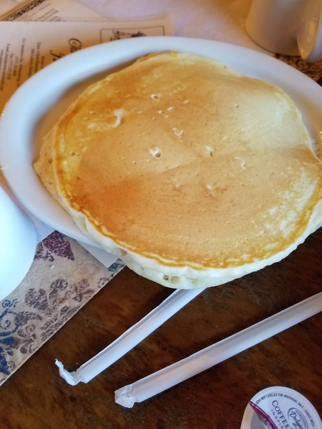 Old Chickahominy House | restaurant | 1211 Jamestown Rd, Williamsburg, VA 23185, USA | 7572294689 OR +1 757-229-4689