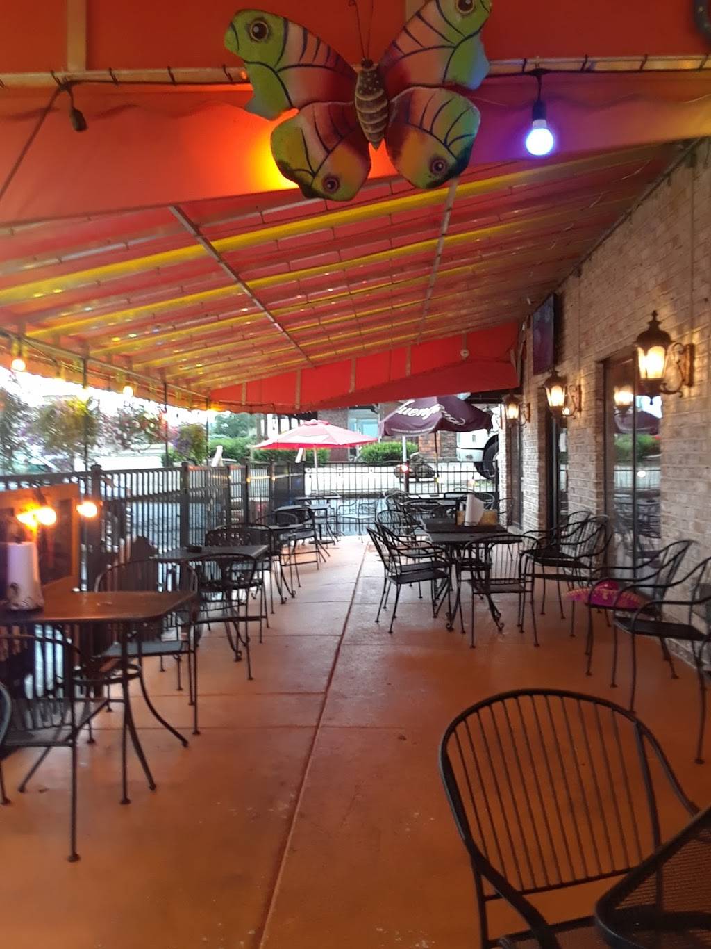 Los Gallos Mexican Restaurant | restaurant | 685 Boardman-Canfield Rd, Boardman, OH 44512, USA | 3309651307 OR +1 330-965-1307