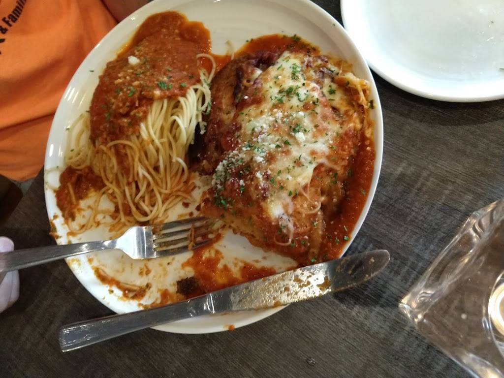 Jo Jo Carlonis Italian Restaurant & Pizzeria | meal delivery | 627 W Bagley Rd, Berea, OH 44017, USA | 4402358880 OR +1 440-235-8880