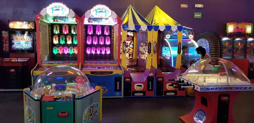 Peter Piper Pizza | restaurant | Macro Plaza del Mar, Av Dr Pedro Loyola 612, Carlos Pacheco, Carlos Pacheco 8, 22830 Ensenada, B.C., Mexico | 016461733725 OR +52 646 173 3725