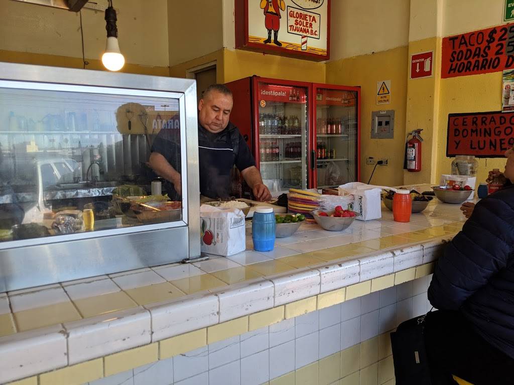 Tacos "El Ruso" | restaurant | Acueducto 4611, Soler, 22530 Tijuana, B.C., Mexico | 016644834219 OR +52 664 483 4219
