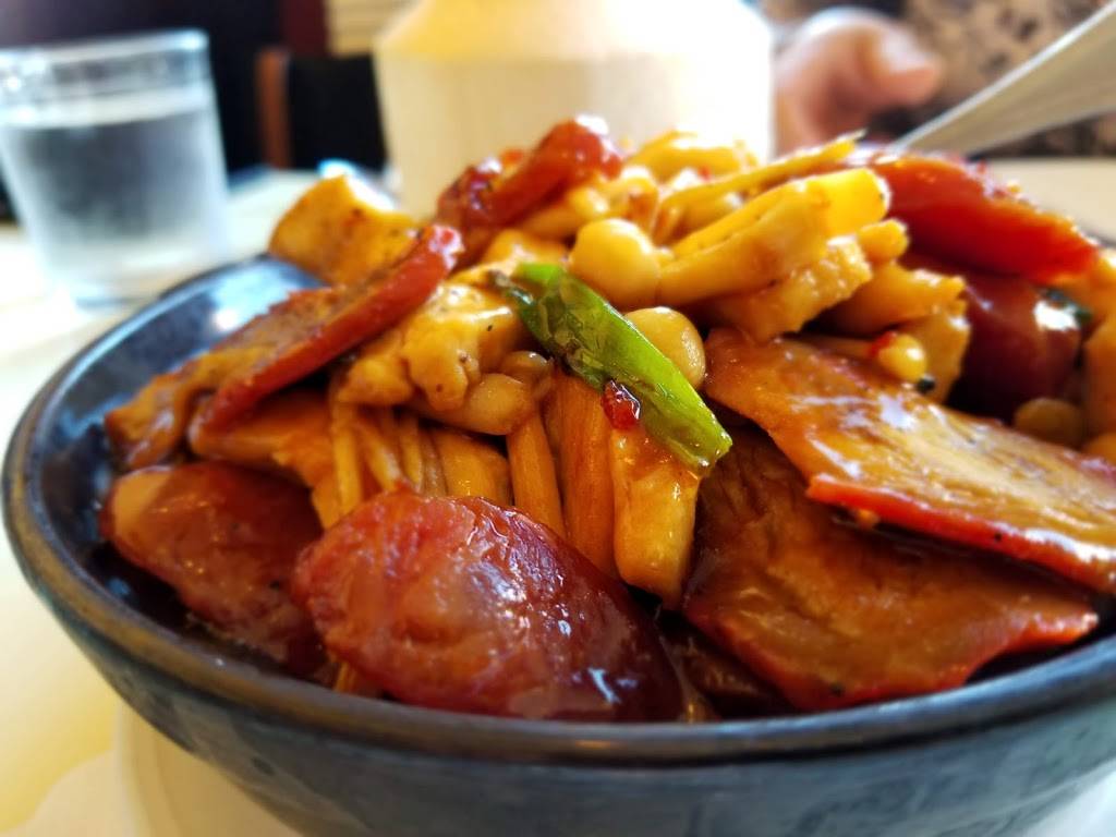 Thai Cafe | restaurant | 3407 Geary Blvd, San Francisco, CA 94118, USA | 4153864200 OR +1 415-386-4200