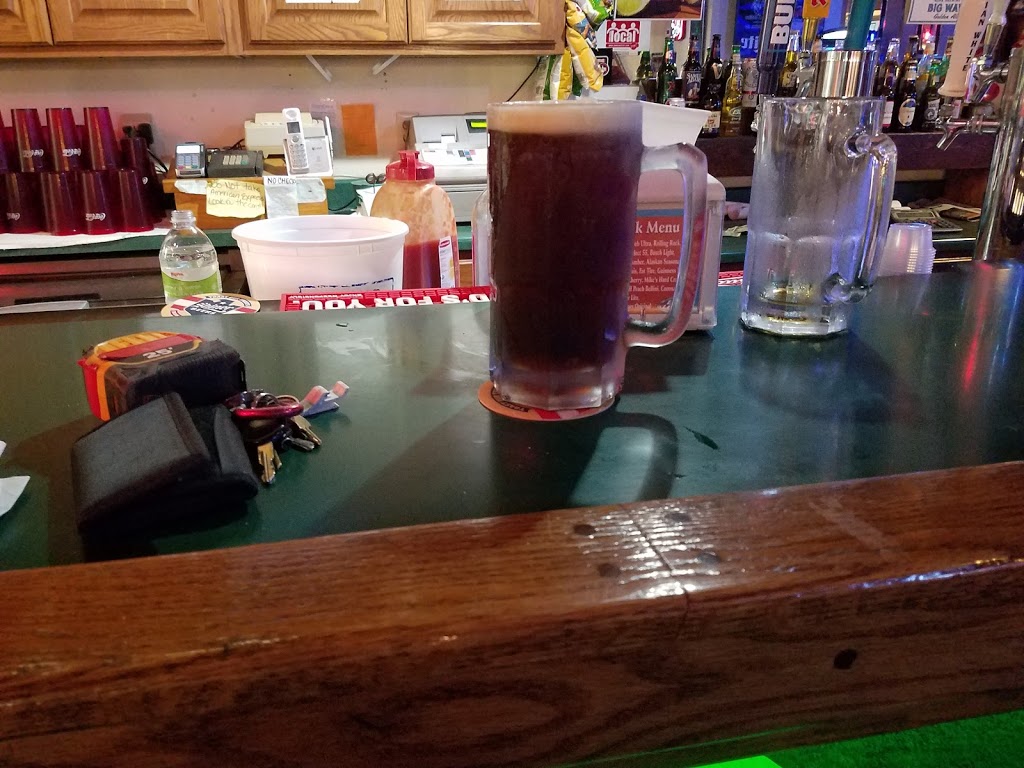 Phinneys Pub & Casino | restaurant | 2101 Broadway Ave, Yankton, SD 57078, USA | 6056651902 OR +1 605-665-1902