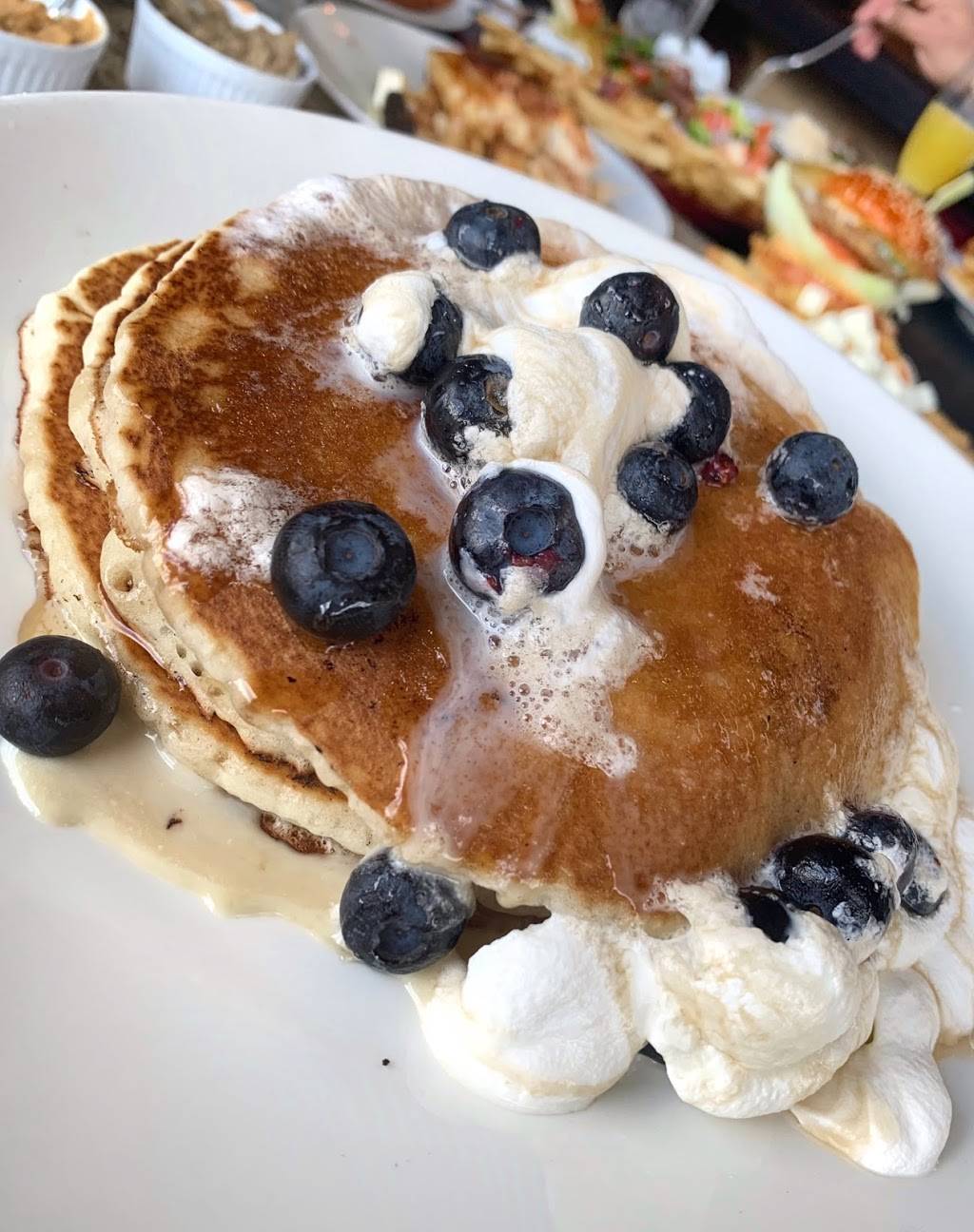 Pietris Bakery | restaurant | 5000 E 2nd St, Long Beach, CA 90803, USA | 5624338999 OR +1 562-433-8999