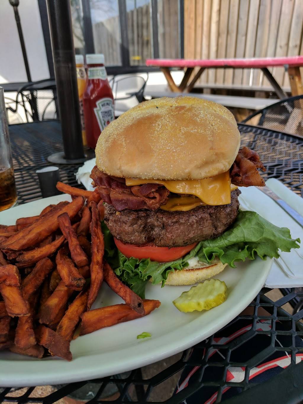 026 Bar And Grill | restaurant | 515 Gravois Rd, Fenton, MO 63026, USA | 6363432055 OR +1 636-343-2055