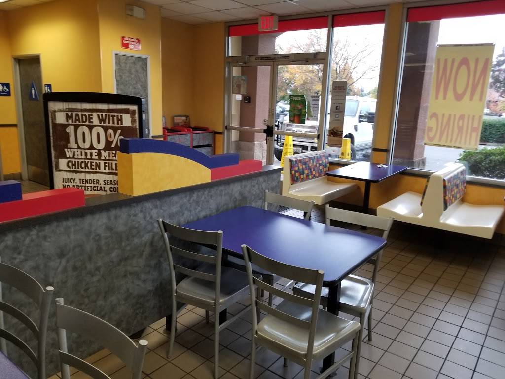 Burger King | restaurant | 1581 Poole Blvd, Yuba City, CA 95993, USA | 5306748303 OR +1 530-674-8303