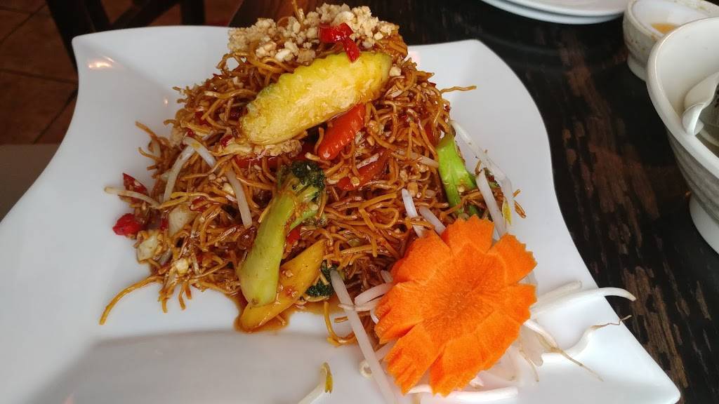 Green Papaya | restaurant | 2942 Wasson Rd, Cincinnati, OH 45209, USA | 5137310107 OR +1 513-731-0107