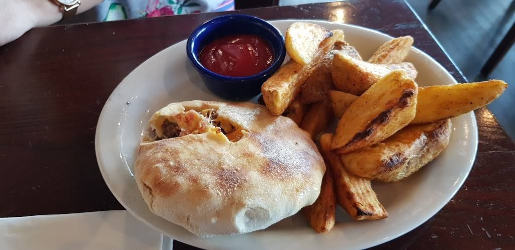 Naples Flatbread Kitchen & Bar | restaurant | 10801 Corkscrew Rd #520, Estero, FL 33928, USA | 2394953528 OR +1 239-495-3528