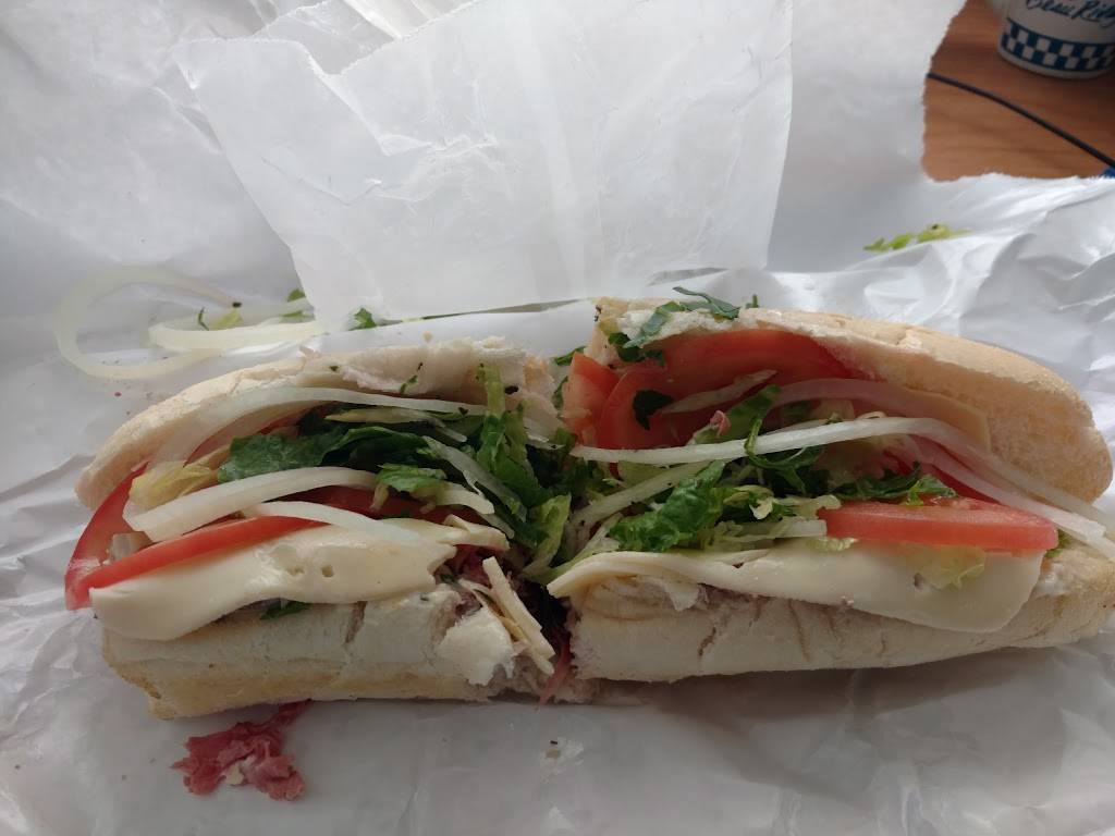 Doms Deli | restaurant | 2119 63rd Ave E, Bradenton, FL 34203, USA | 9412517807 OR +1 941-251-7807