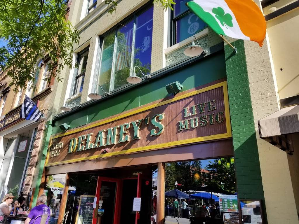Delaneys Irish Pub | restaurant | 117 W Main St, Spartanburg, SC 29306, USA | 8645833100 OR +1 864-583-3100