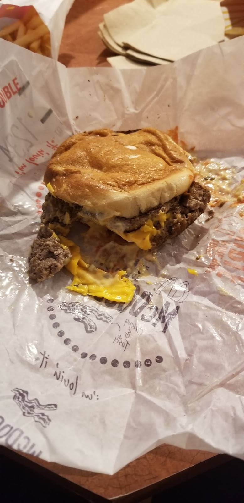 McDonalds | cafe | 3586 E Apple Ave, Muskegon, MI 49442, USA | 2317678523 OR +1 231-767-8523