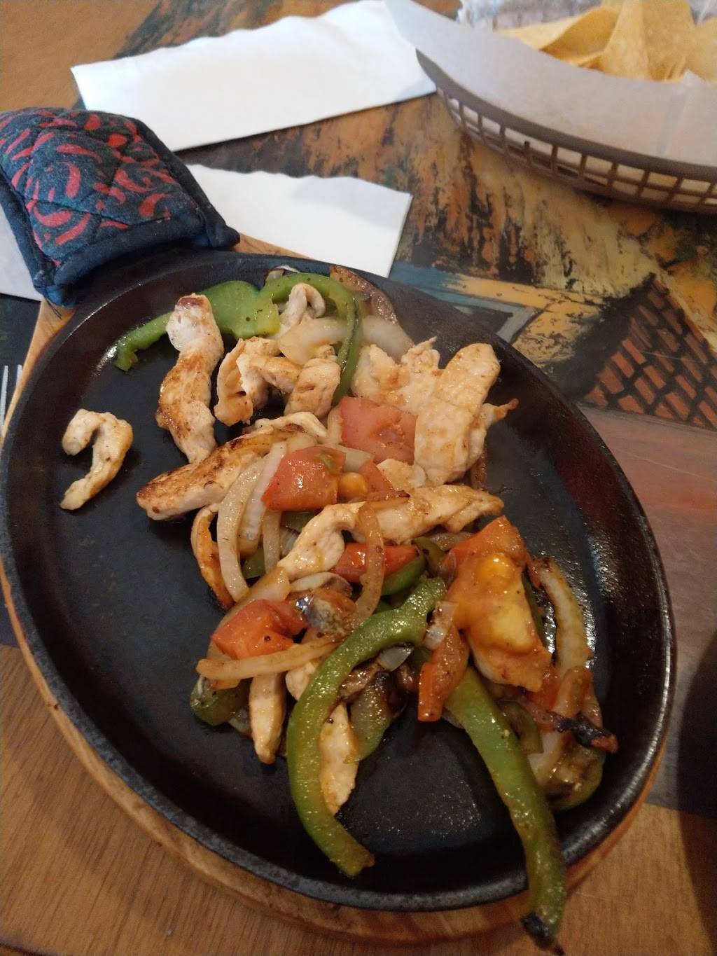 Los Mariachis | restaurant | 2121 Whitesburg Dr # A, Huntsville, AL 35801, USA | 2565335255 OR +1 256-533-5255