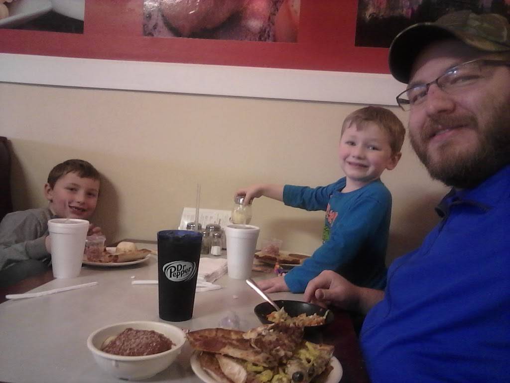 Giovannis Pizza | restaurant | 1418 Hustonville Rd, Danville, KY 40422, USA | 8592361455 OR +1 859-236-1455