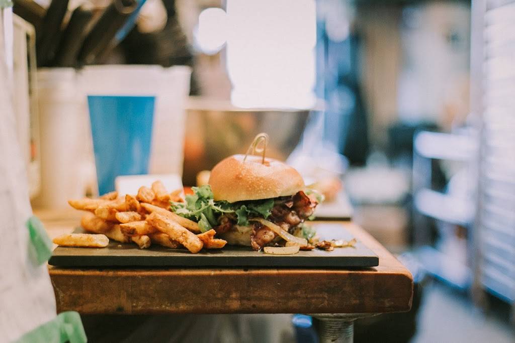 Café Bistro lAncestral | restaurant | 153 Boulevard Ste Anne, Sainte-Anne-des-Plaines, QC J0N 1H0, Canada | 4509414060 OR +1 450-941-4060